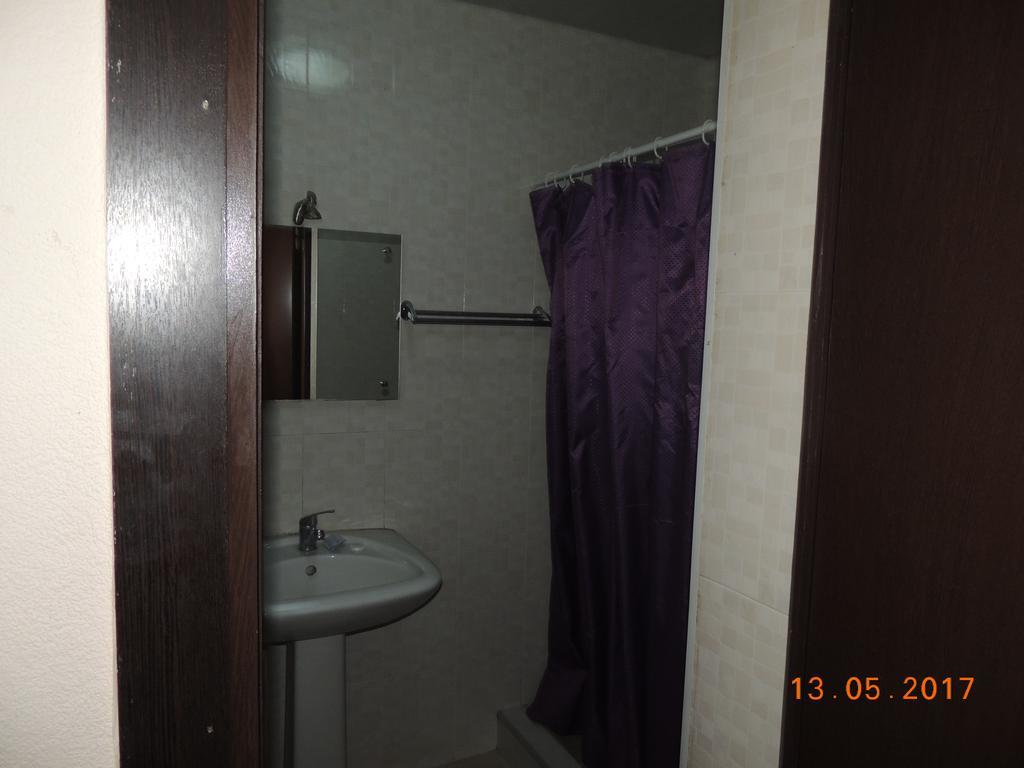 Galavnis Kari Hotel Сигнахи Екстериор снимка